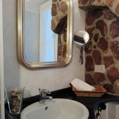 Anna Rita Alghero B&B 4*